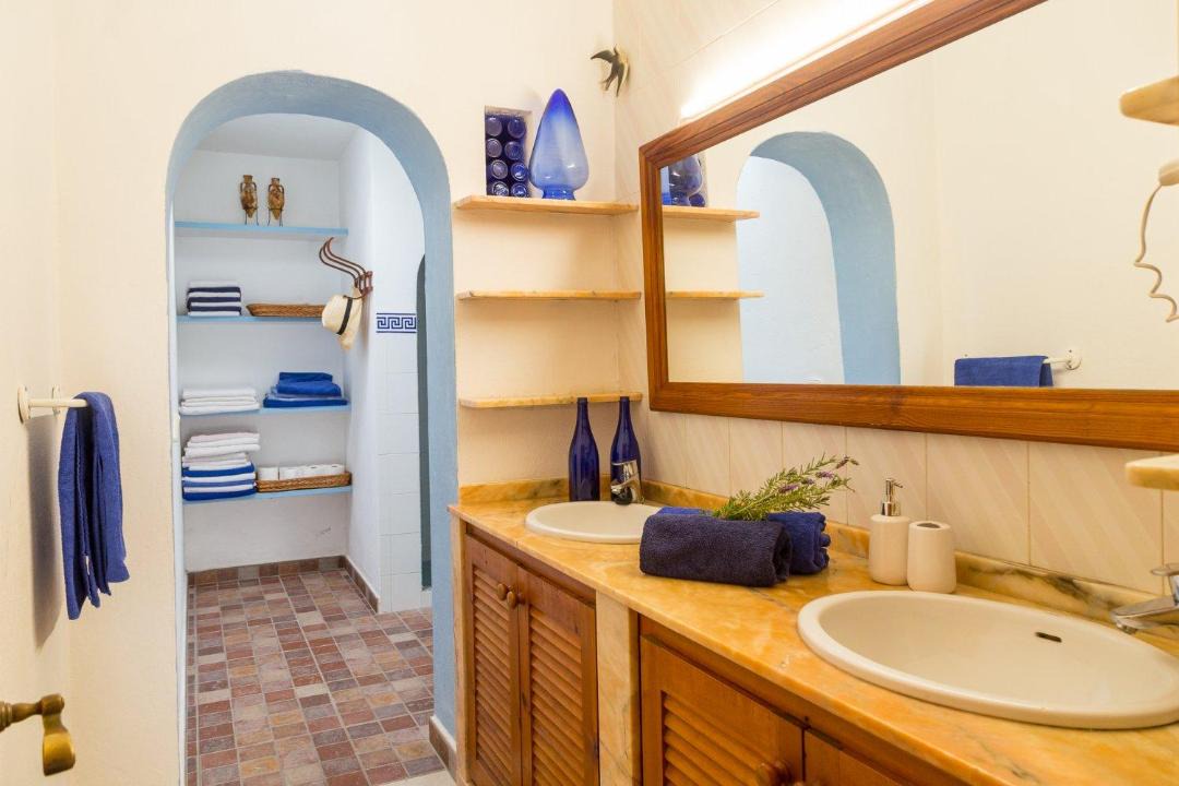 Photo of Bathroom in Santa Gertrudis