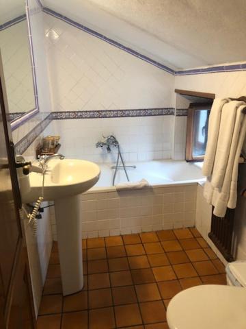 Photo of Bathroom in O Cebreiro