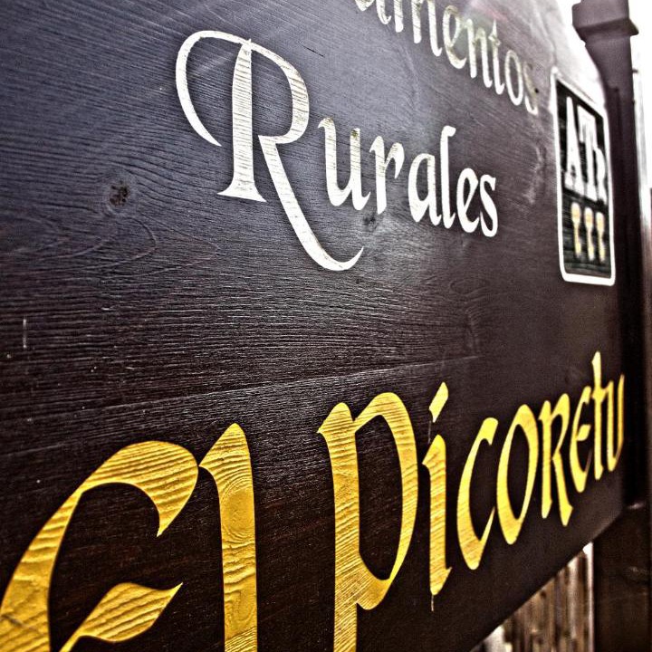 Photo of Buildings in Mestas de Con