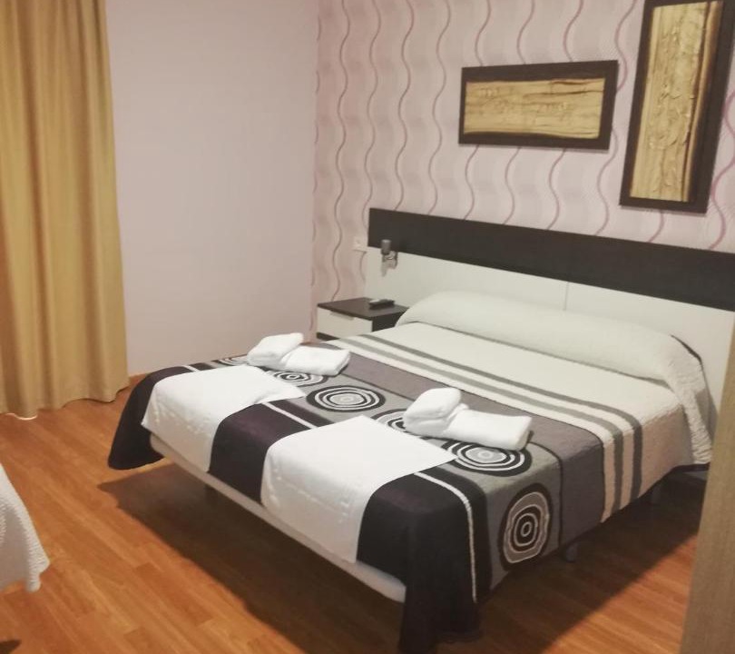 Photo of Bedroom in Montealegre del Castillo