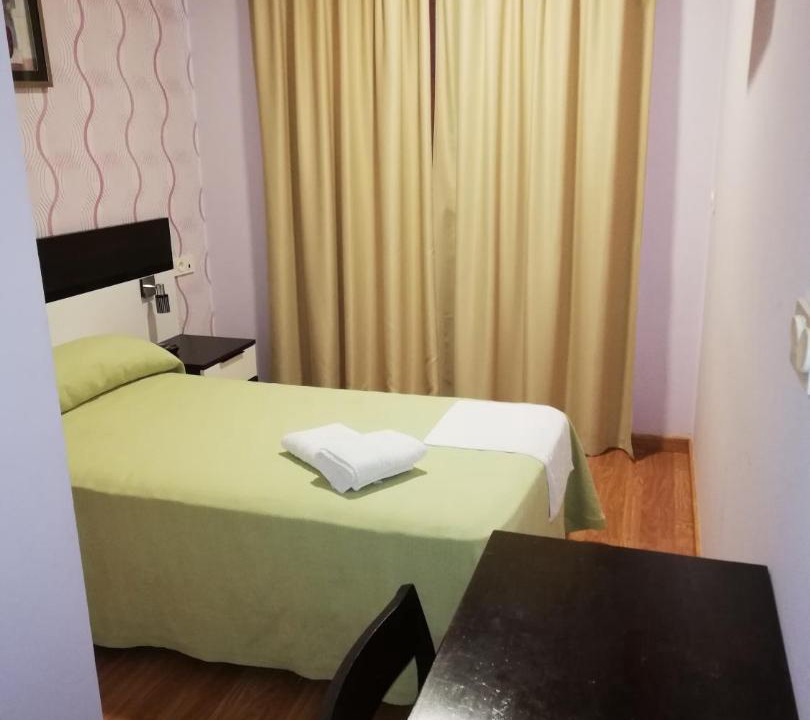 Photo of Bedroom in Montealegre del Castillo