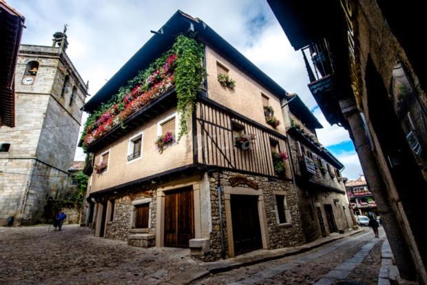 Photo of Buildings in La Alberca