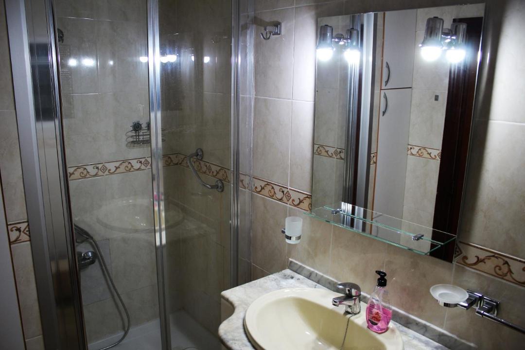 Photo of Bathroom in Nou Moles
