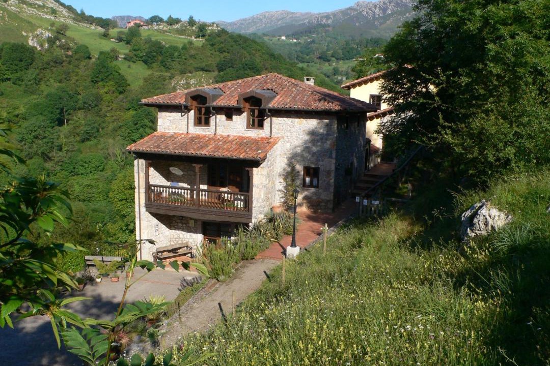 Photo of Buildings in Parres