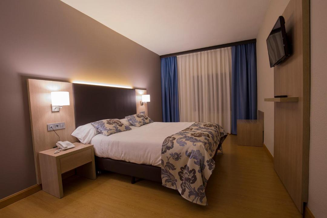 Photo of Bedroom in Aguilar de Campoo