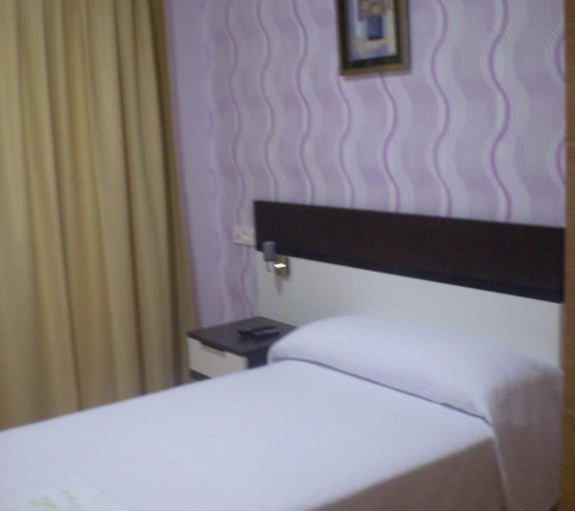 Photo of Bedroom in Montealegre del Castillo