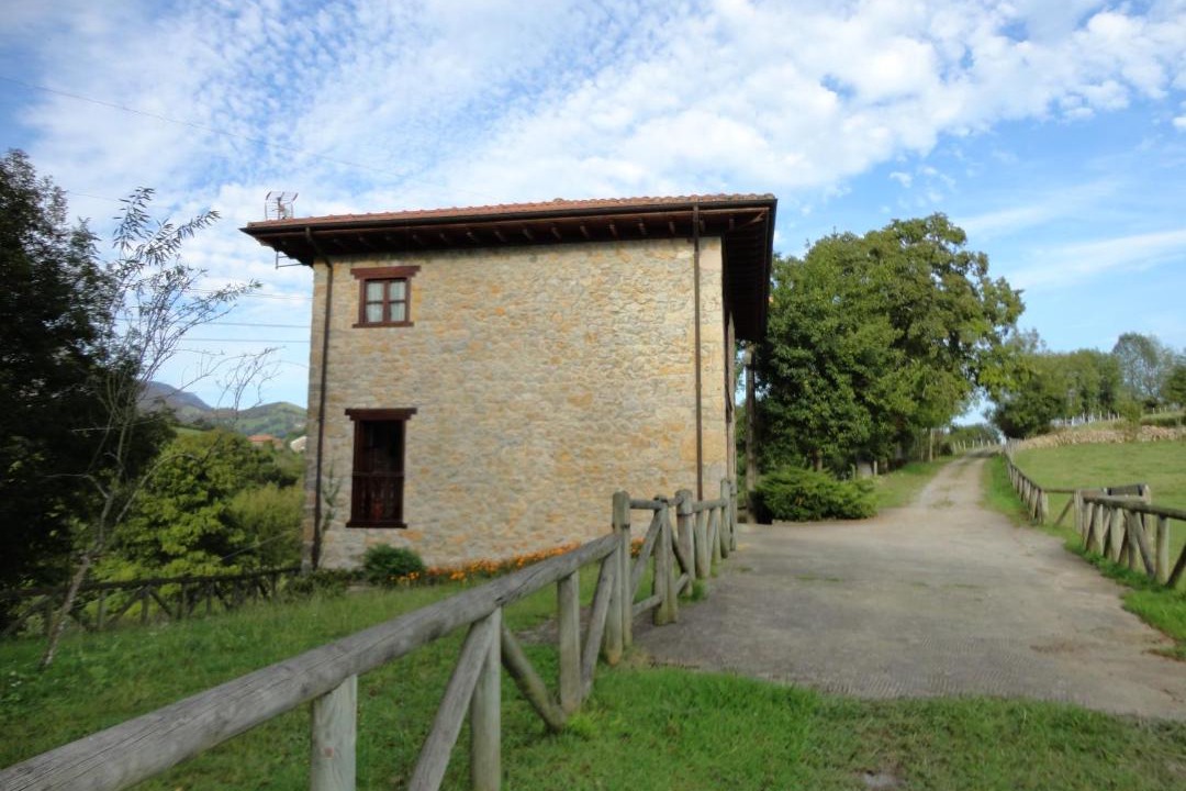 Photo of Others in Villamayor