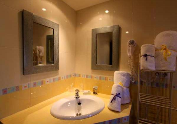 Photo of Bathroom in Quintanilla del Monte en Rioja