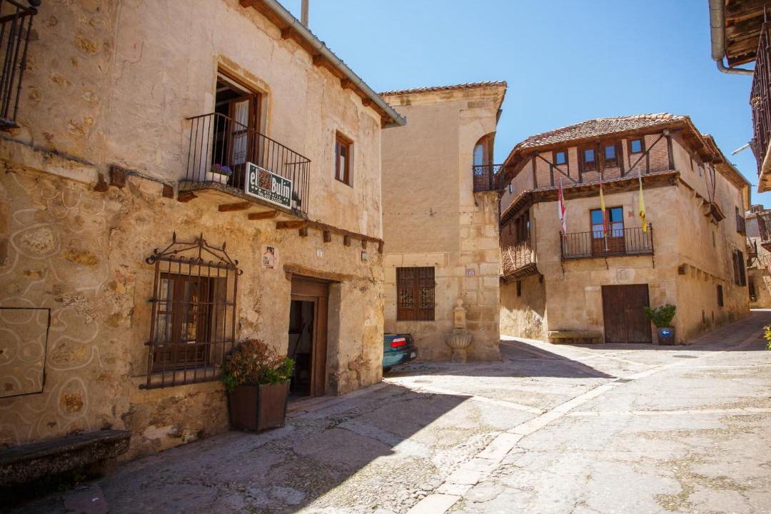 Photo of Others in Pedraza
