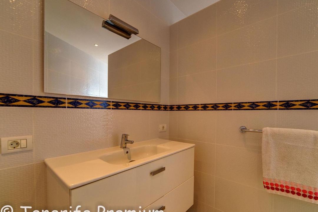 Photo of Bathroom in Marazul