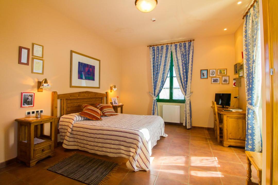 Photo of Bedroom in Almazan