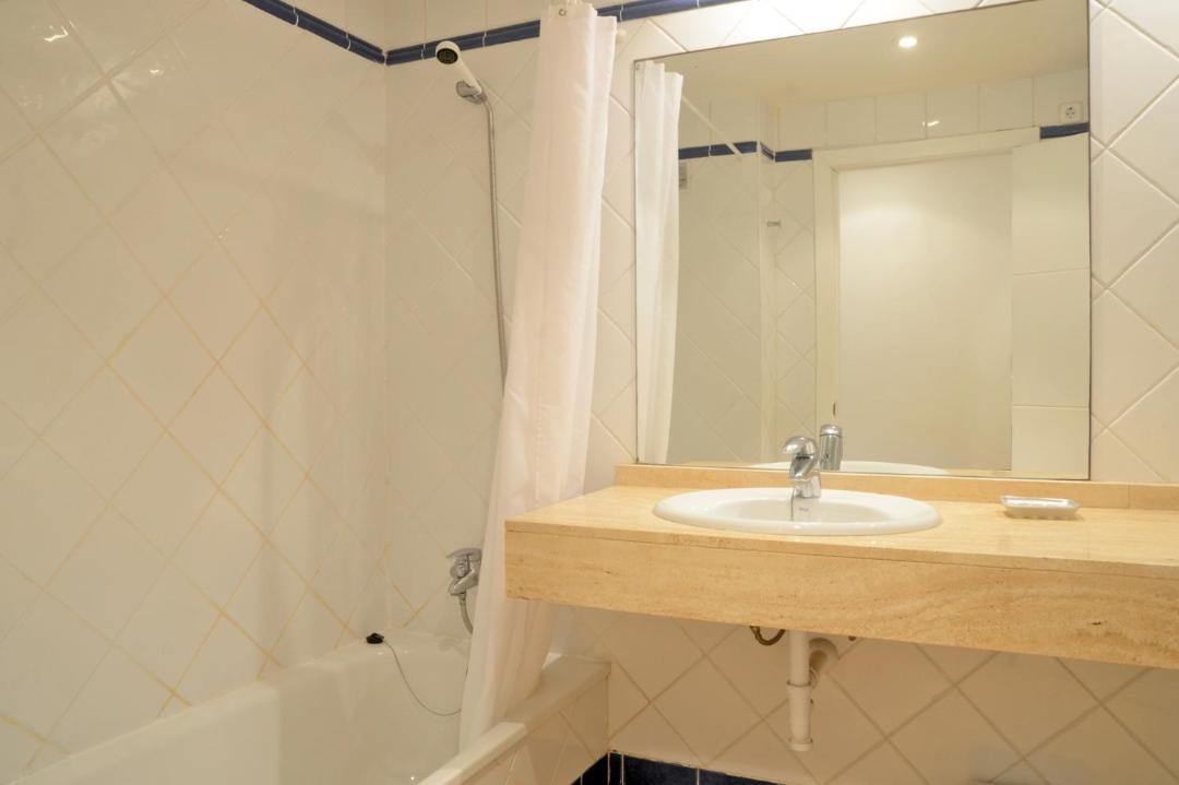 Photo of Bathroom in Tamariu