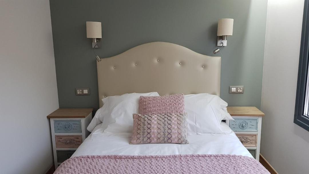Photo of Bedroom in Cuestaedo