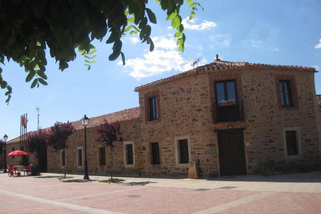 Photo of Buildings in Murias de Rechivaldo
