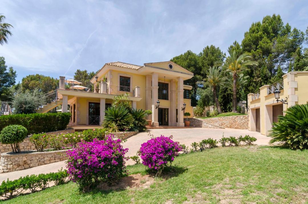 Photo of Buildings in Cas Catala