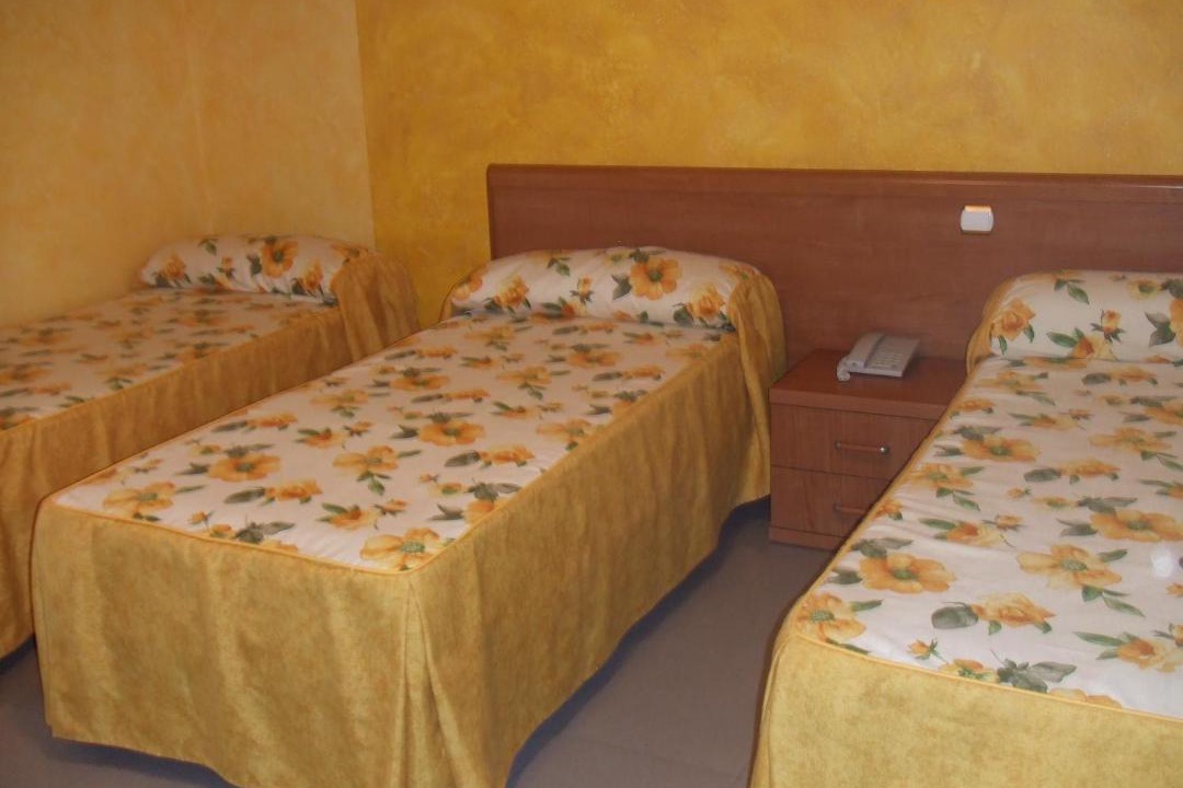 Photo of Bedroom in Roa
