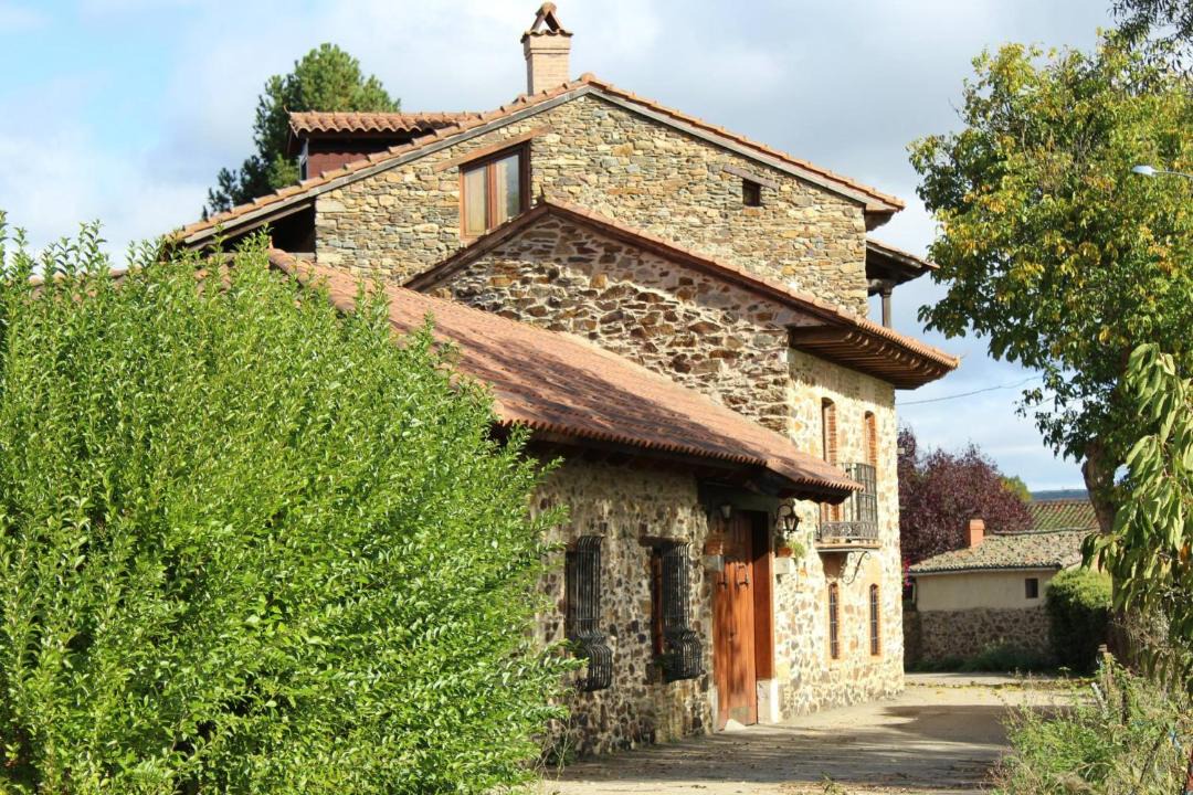 Photo of Others in Santa Maria de Ordas