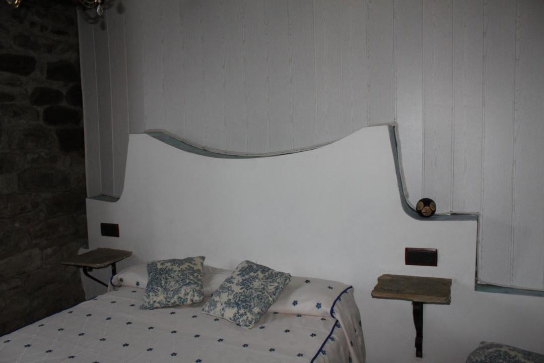 Photo of Bedroom in Espinosa de los Monteros