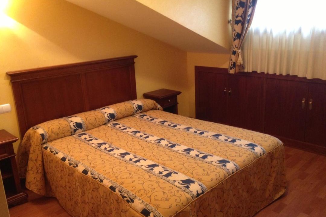 Photo of Bedroom in San Leonardo de Yague