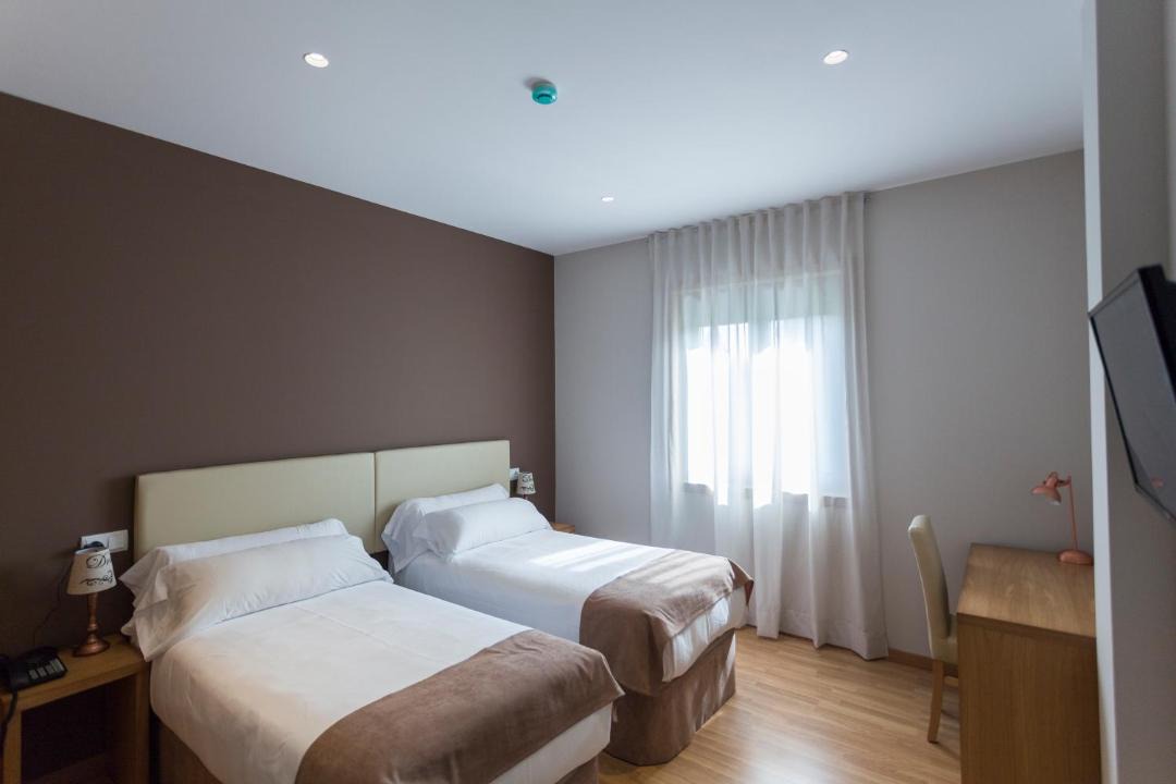 Photo of Bedroom in Naron