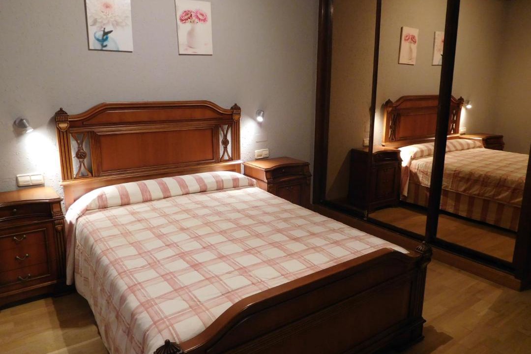Photo of Bedroom in Logrono City Centre