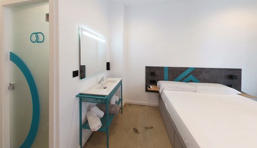 Basic Double Room, 1 Double Bed