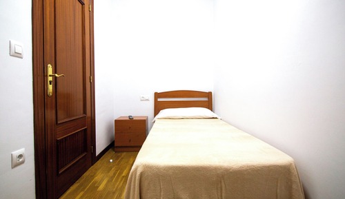 Basic Single Room