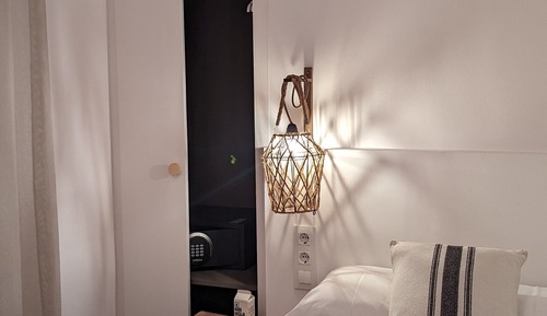Basic Single Room