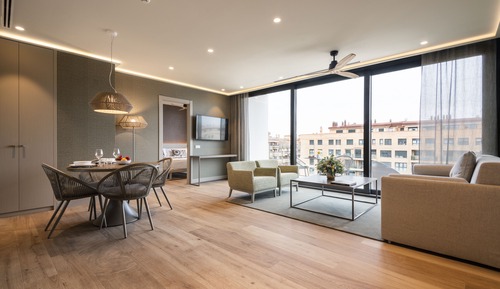 Luxury Apartment, 2 Bedrooms, Terrace, City View