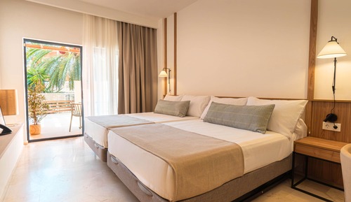 Triple Room (2 Adults + 1 child)