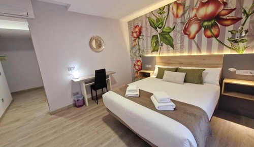 Standard Double Room, City View