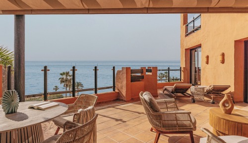 Suite (del Mar)