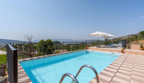 Superior Apartment with Balcony