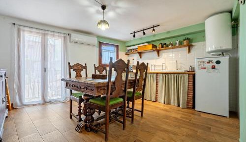 Superior One-Bedroom Apartment with Balcony