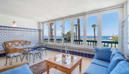 Three-Bedroom Premium Apartment with Balcony