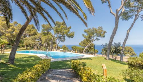 Villa with Sea View