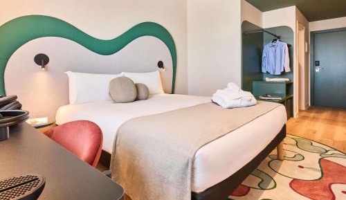 Premium Business Double Room