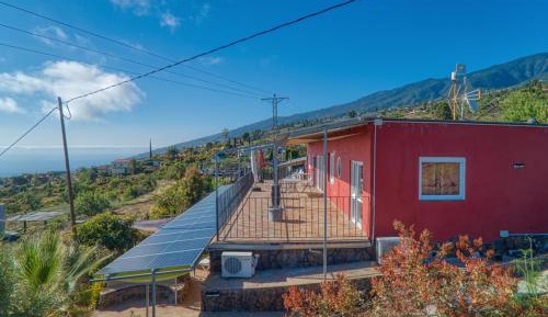 Two-Bedroom Deluxe Apartment with Ocean View