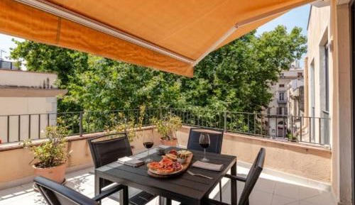 Apartment with Terrace