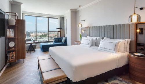 Premium  Room