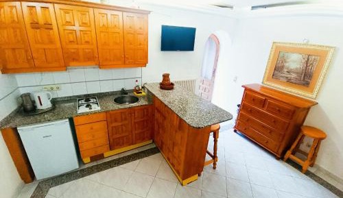 Studio Apartment