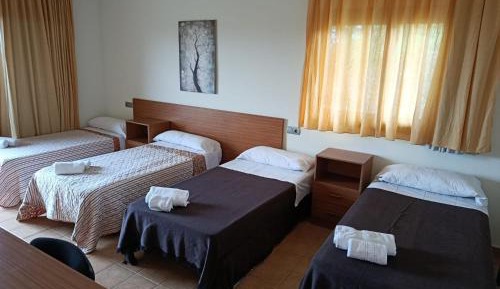 Deluxe One-Bedroom Apartment with Garden View