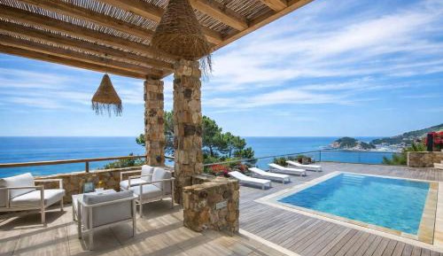 Deluxe Villa