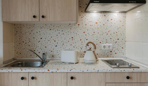 Studio (2 Adults)
