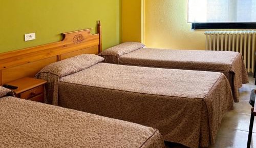 Mixed Dormitory Room