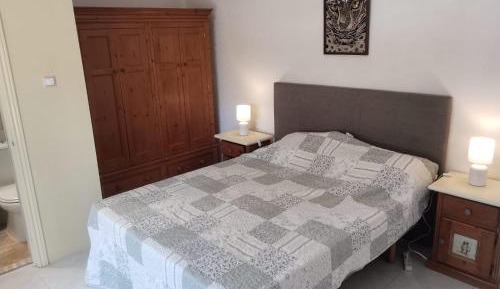 Standard Twin Room with Garden View