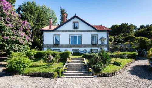 Eight-Bedroom House
