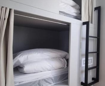 Bunk Bed in Mixed Dormitory Room