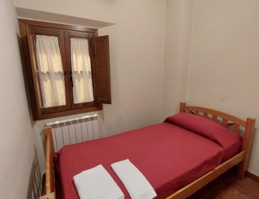 Single Room with Private Bathroom