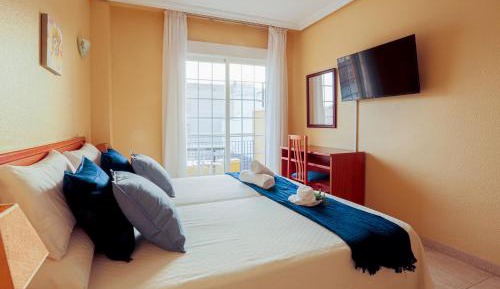 Exterior twin room